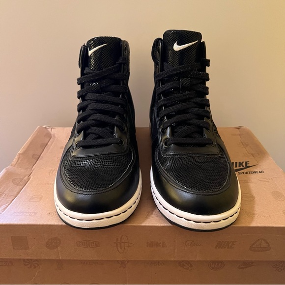 Nike Women’s Air Scandal Mid Sneaker Size 7.5 - Picture 2 of 7